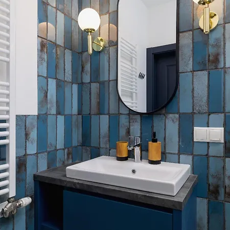 1 Bedroom - Augustiańska 1 *